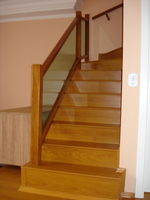 Foto 1 - Escadas- assoalhos- mveis planejados